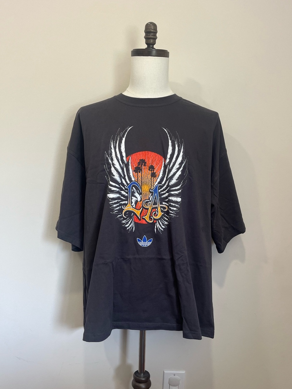 NWT adidas Originals LA Wings T-Shirt Premium Cotton Men’s XL Gray Black